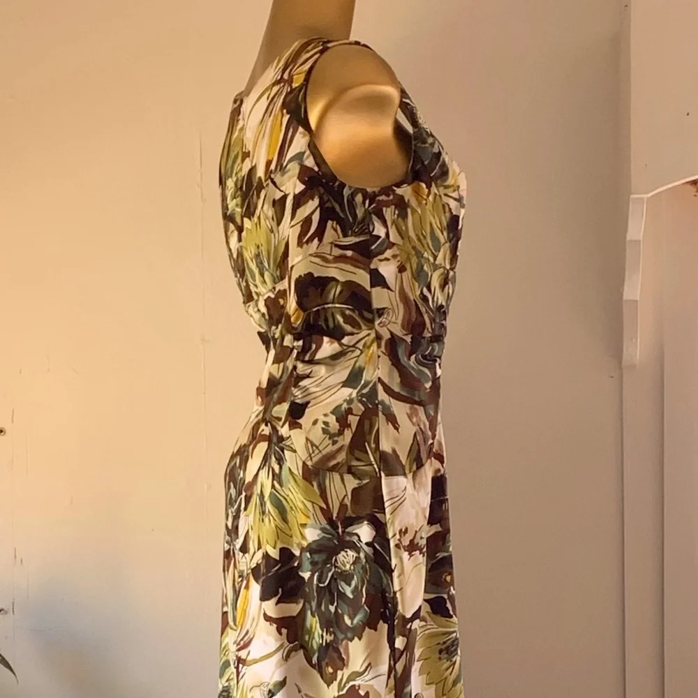 Fabulous Flattering  Sleeveless Bodycon Mini Dress size 6 - Picture 7 of 9
